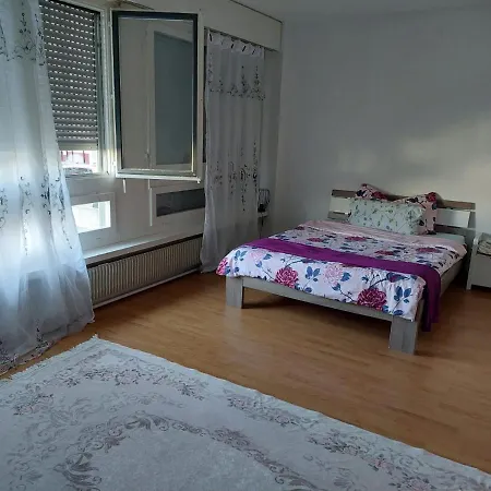 Kleine Im Zentrum Apartment